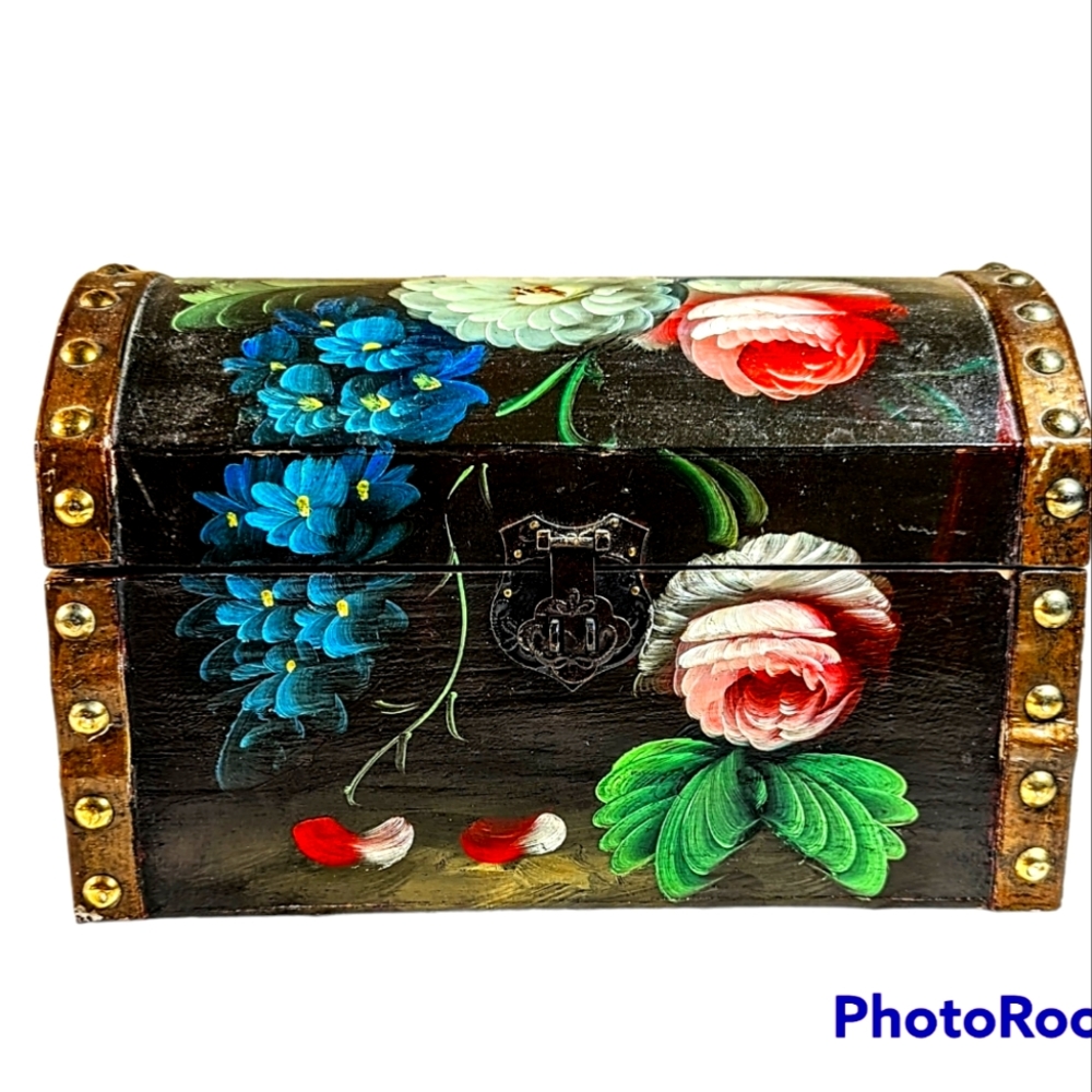 Vintage Hand Painted Roses Wood Jewelry Trinket Box Trunk Leather Trim